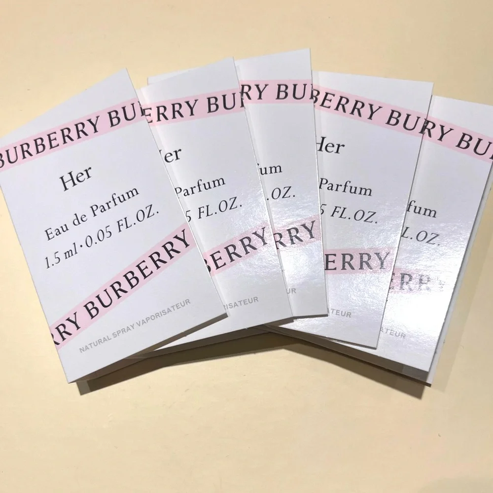 NEW: 5pc Burberry sample bundle - Picture 1 of 1